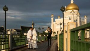 Glowing gains for Brunei despite diversification growing pains – East Asia Forum