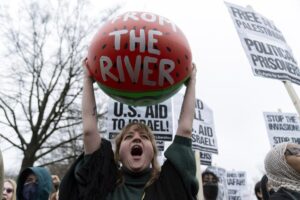 Anti-Israel agitator charged in violent hate crime attack on two Jewish college students – Fox News