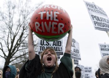 Anti-Israel agitator charged in violent hate crime attack on two Jewish college students – Fox News