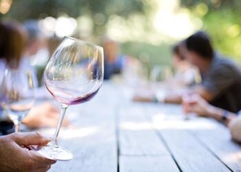 Micro-wineries in Cyprus hope to give the world’s oldest named wine a comeback – AP News