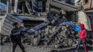 New Israel-Gaza ceasefire plan proposed, Hamas source says – BBC