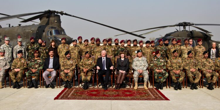 Pakistani troops kill 54 militants attempting to sneak into Pakistan from Afghanistan – chronicleonline.com