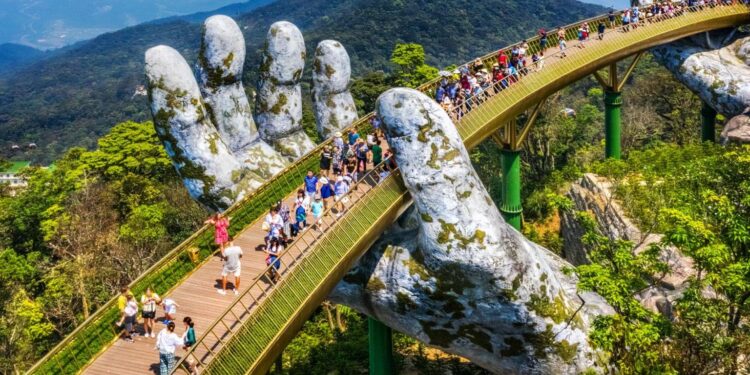 Vietnam is the fastest growing tourism destination in Southeast Asia – Jing Daily
