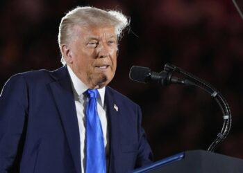 Trump warns China he won’t lower 145% tariffs to boost trade talks – New York Post