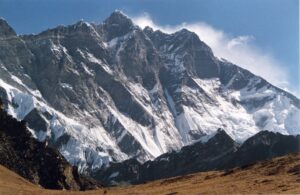 Indian, Romanian climbers die on Lhotse peak in Nepal – The News International