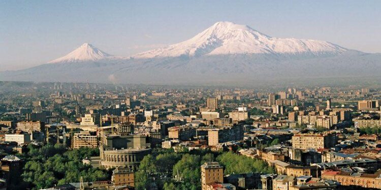 Armenia, EU top officials arriving at Yerevan Dialogue venue – NEWS.am