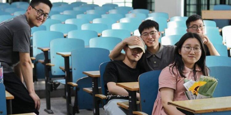 U.S. to begin revoking visas for Chinese students – Axios