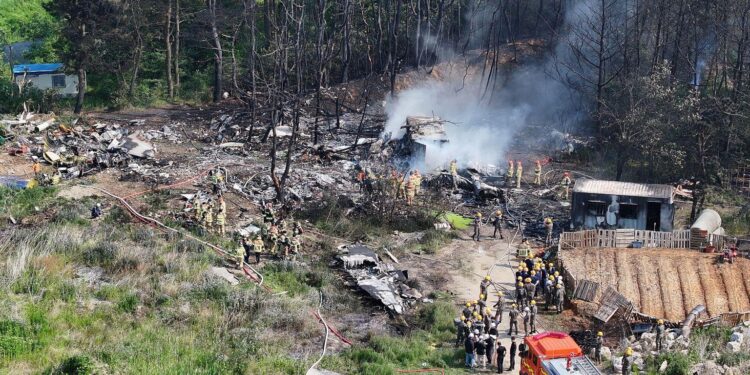 Navy plane crashes in South Korea, killing all 4 crew members – South China Morning Post