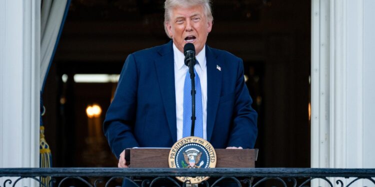 What Trump’s Apple Threat Means for India’s Tariff Negotiations – The New York Times