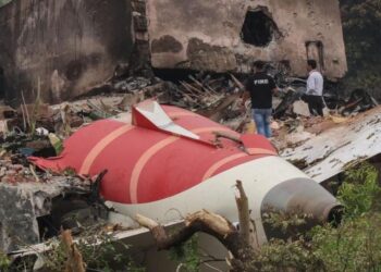 Air India crash survivor describes plane coming to a “standstill” – CBS News