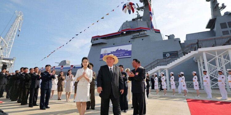 North Korea appears to follow the South in suspending loudspeaker broadcasts – NBC News