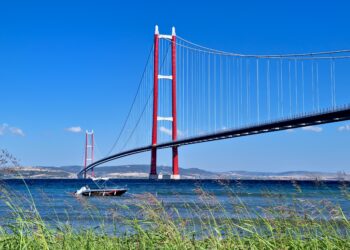 Turkey opens record-breaking bridge between Europe and Asia – CNN