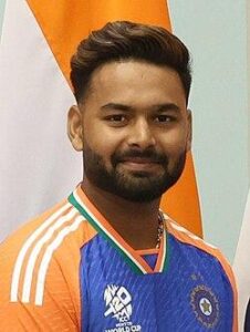 Rishabh Pant: India wait on scan after injury in fourth Test against England – BBC
