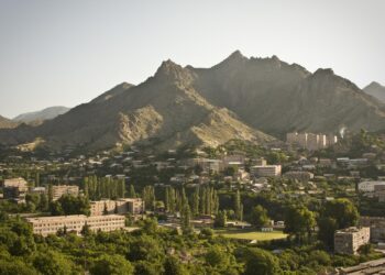 Meghri: The Armenia Project interns explore south Armenia with CivilNet – civilnet.am