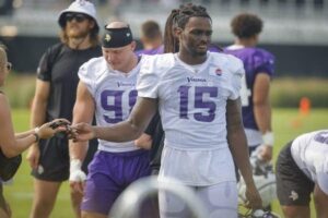Why this rookie pass rusher’s debut was so encouraging for Arizona Cardinals – The Arizona Republic