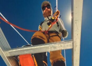 Search suspended for Russian climber stranded on Kyrgyzstan’s highest peak – NZ Herald