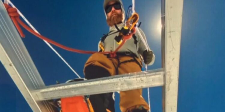 Search suspended for Russian climber stranded on Kyrgyzstan’s highest peak – NZ Herald