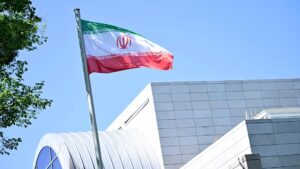 ‘People will suffer anyway’: snapback sharpens fault lines in Iran – ایران اینترنشنال