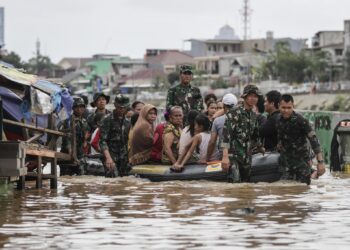 Indonesia flooding traced to corporate canals that drain peatlands: Report – Mongabay