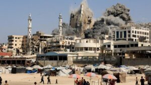 Live updates: Israel begins ground offensive in Gaza City, as UN commission says Israel is committing genocide – CNN