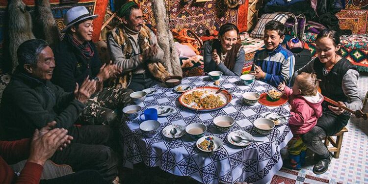 I camped with a nomadic Mongolian family, it changed my life – escape.com.au