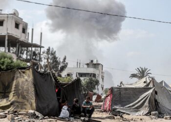 Israel issues evacuation warning for Hodeidah, says will attack Yemen port city in next few hours | World News – Hindustan Times