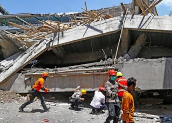 Indonesia school collapse: Death toll rises to 14; dozens still missing – The Indian Express