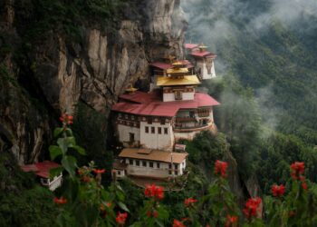 Bhutan charts new course for eye health by 2030 – World Health Organization (WHO)