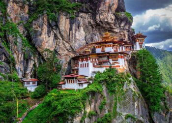 Find Bhutan’s spiritual side at this remote highland festival – National Geographic