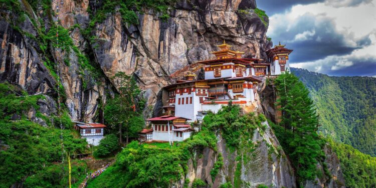 Find Bhutan’s spiritual side at this remote highland festival – National Geographic