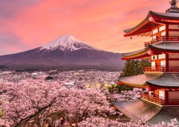 Japan’s markets unwind Abenomics ‘2’ trades as Komeito exit fuels political uncertainty – investingLive