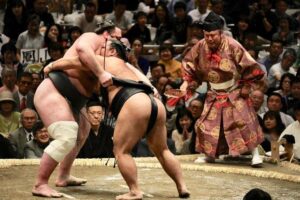 Grand Sumo Tournament comes to London for the second time outside Japan in the sport’s 1,500-year history – CBS News