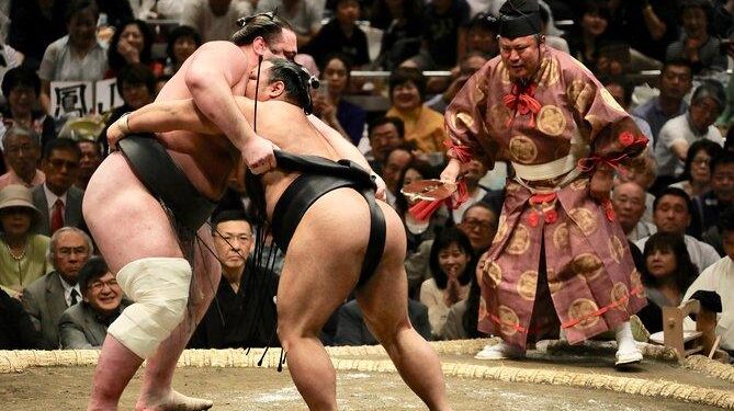 Grand Sumo Tournament comes to London for the second time outside Japan in the sport’s 1,500-year history – CBS News