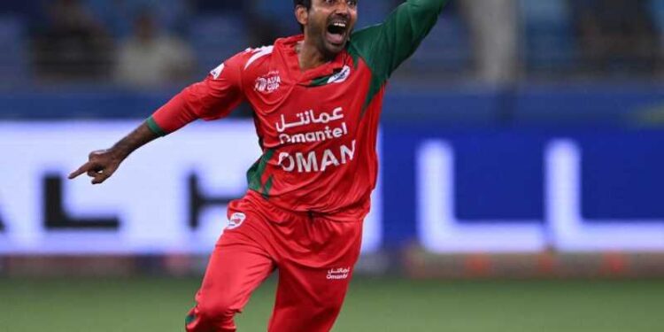The standing ovation that made Aamir Kaleem’s long journey worth it – ESPNcricinfo