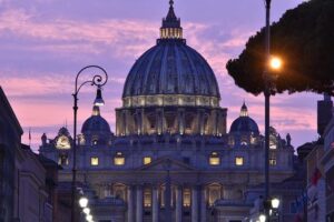 Pope Leo meets with the Prime Minister of the Republic of Armenia – Vatican News