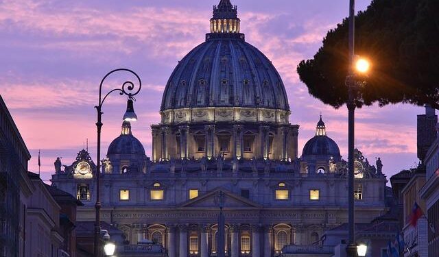 Pope Leo meets with the Prime Minister of the Republic of Armenia – Vatican News