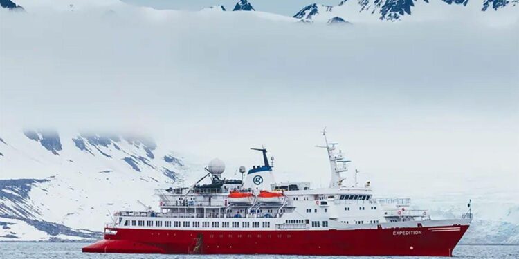 Uniworld to charter expedition ship for Indonesia-Singapore cruise – Travel Weekly