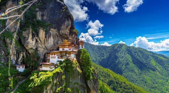 Bhutan launches Parliament–Media Network – International IDEA
