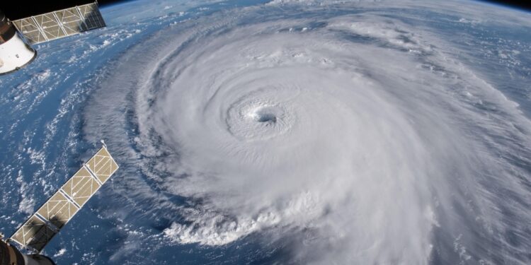 Flash Update #1 – Tropical Cyclone 20W – Lao PDR, Philippines, Thailand, Viet Nam – ReliefWeb