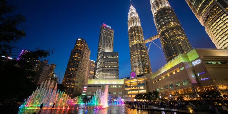 Malaysia: Shah Alam Launches AI-Powered Smart City Command Centre – OpenGov Asia