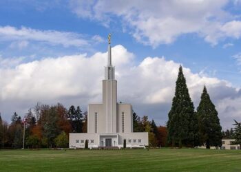 Are ‘Mormon Wives’ Stars Jessi & Jordan Ngatikaura Still Together? – SheKnows