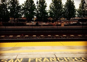 Northbound MRF Fund Flow Commentary – October 2025 – Morningstar Canada