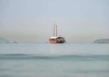 Hundreds stranded after IndiGo canceled 1,000 flights in India air travel chaos – CNN