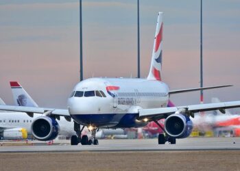 IndiGo: How India’s largest airline lost control and sent air travel into chaos – BBC