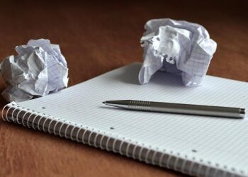 China Nears First Investment Decline in 3 Decades After Sharp Monthly Drop – The New York Times