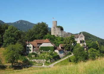 Indonesia’s GDP growth to reach between 5.4% and 6% in 2026, finmin says – TradingView