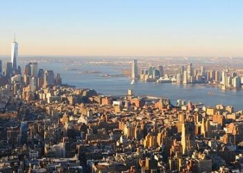 The U.S. Embassy in Baghdad urges Americans to leave Iraq immediately – WCAX