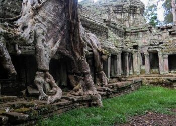 Preah Vihear Temple Damaged in Cambodia-Thailand Conflict, UNESCO Site at Risk – Daily Pioneer