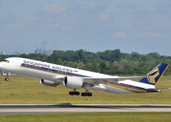 Singapore Airlines A380 Makes Unschedule Landing at Adelaide Airport – Aviation A2Z