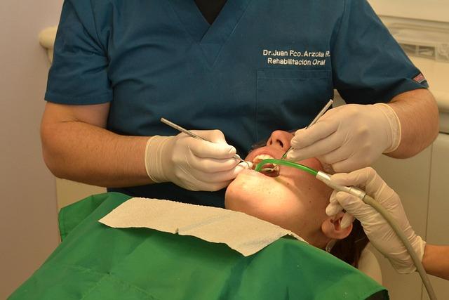 Dentists Reveal Their Reactions to the Miss Thailand Viral Veneer Moment
